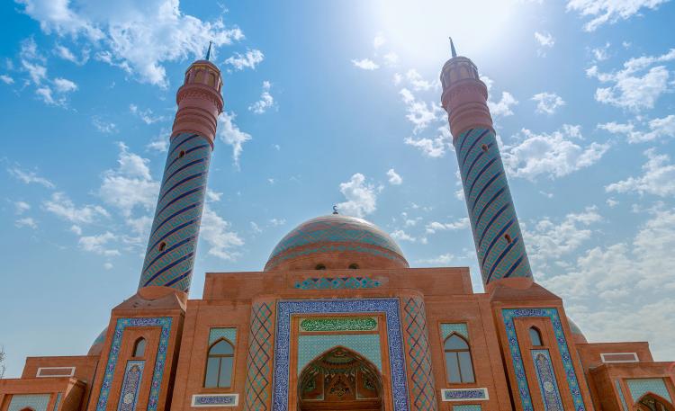 visit-ganjas-imamzadeh-mausoleum